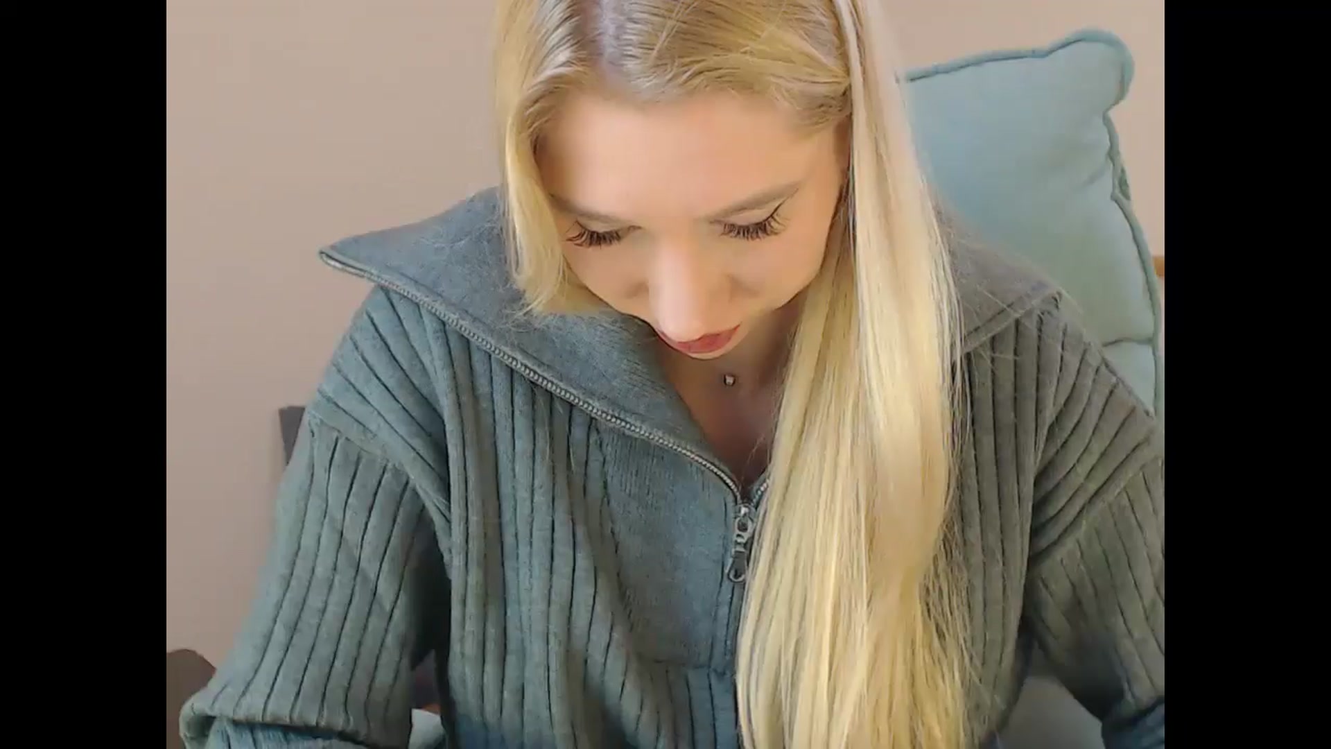 Gallery image thumbnail from Miss_Sylvia's myfreecams stream on, 01/07/2026, 21:37 image 12 of 20