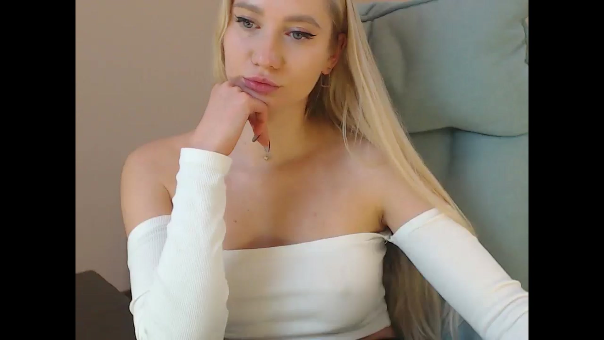 Gallery image thumbnail from Miss_Sylvia's myfreecams stream on, 01/08/2026, 20:22 image 9 of 20