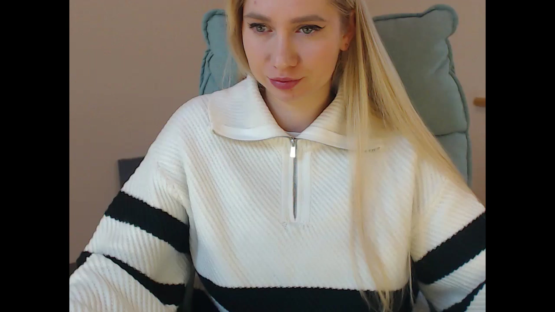 Gallery image thumbnail from Miss_Sylvia's myfreecams stream on, 01/09/2026, 14:23 image 3 of 20