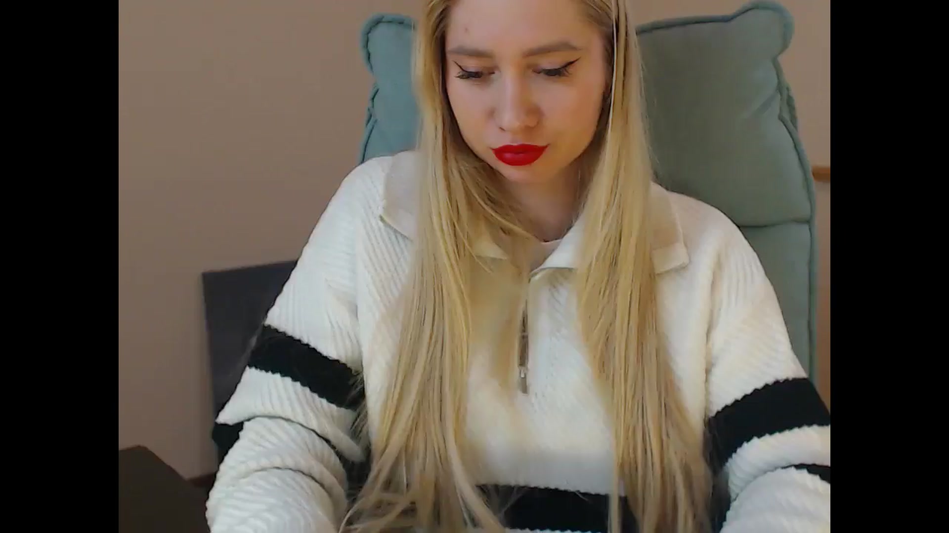 Gallery image thumbnail from Miss_Sylvia's myfreecams stream on, 01/09/2026, 14:23 image 19 of 20