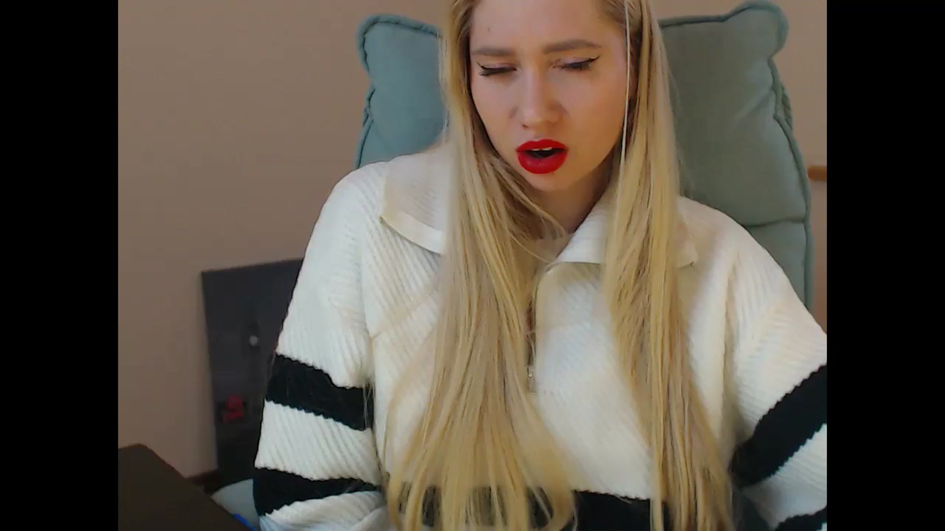 Gallery image thumbnail from Miss_Sylvia's myfreecams stream on, 01/09/2026, 14:23 image 18 of 20