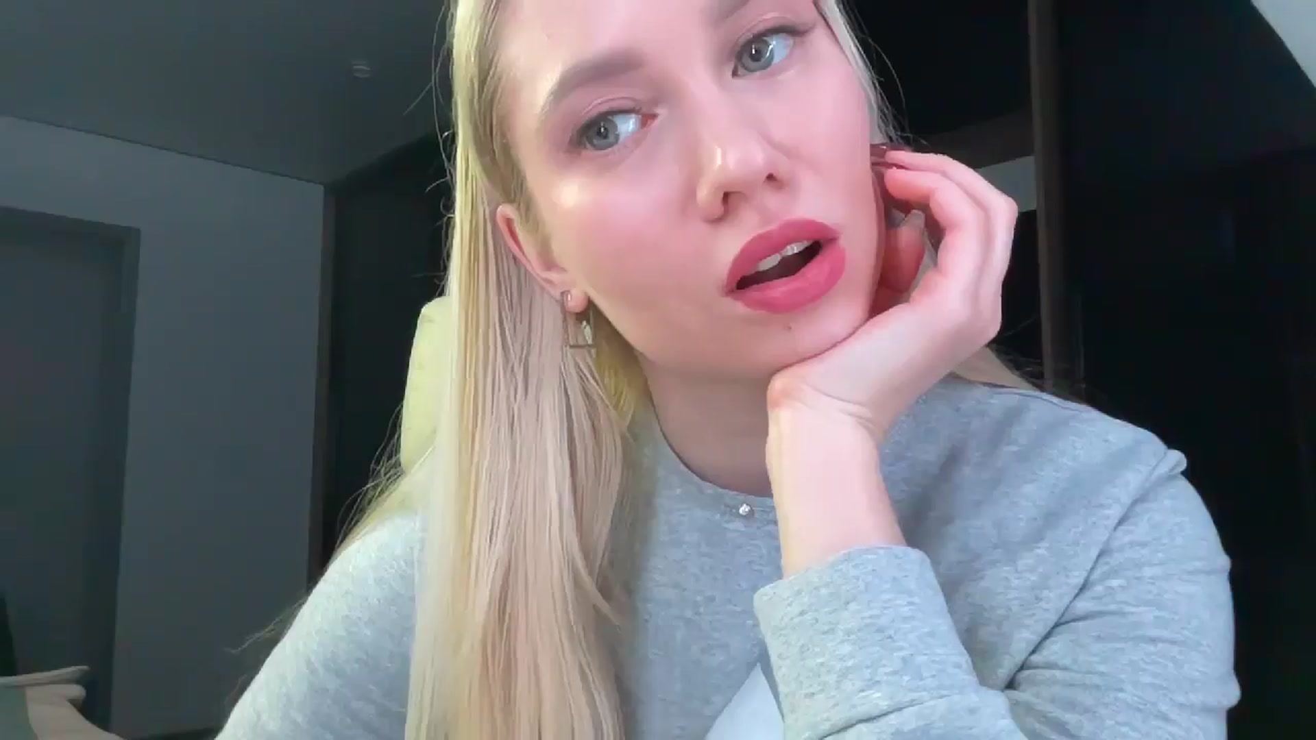 Gallery image thumbnail from Miss_Sylvia's myfreecams stream on, 01/10/2026, 16:26 image 15 of 20