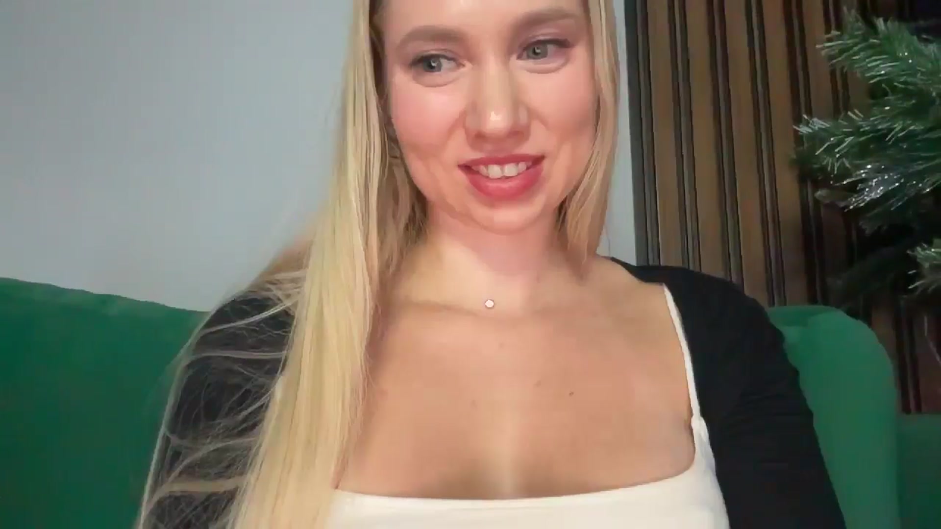Gallery image thumbnail from Miss_Sylvia's myfreecams stream on, 01/10/2026, 18:56 image 11 of 20