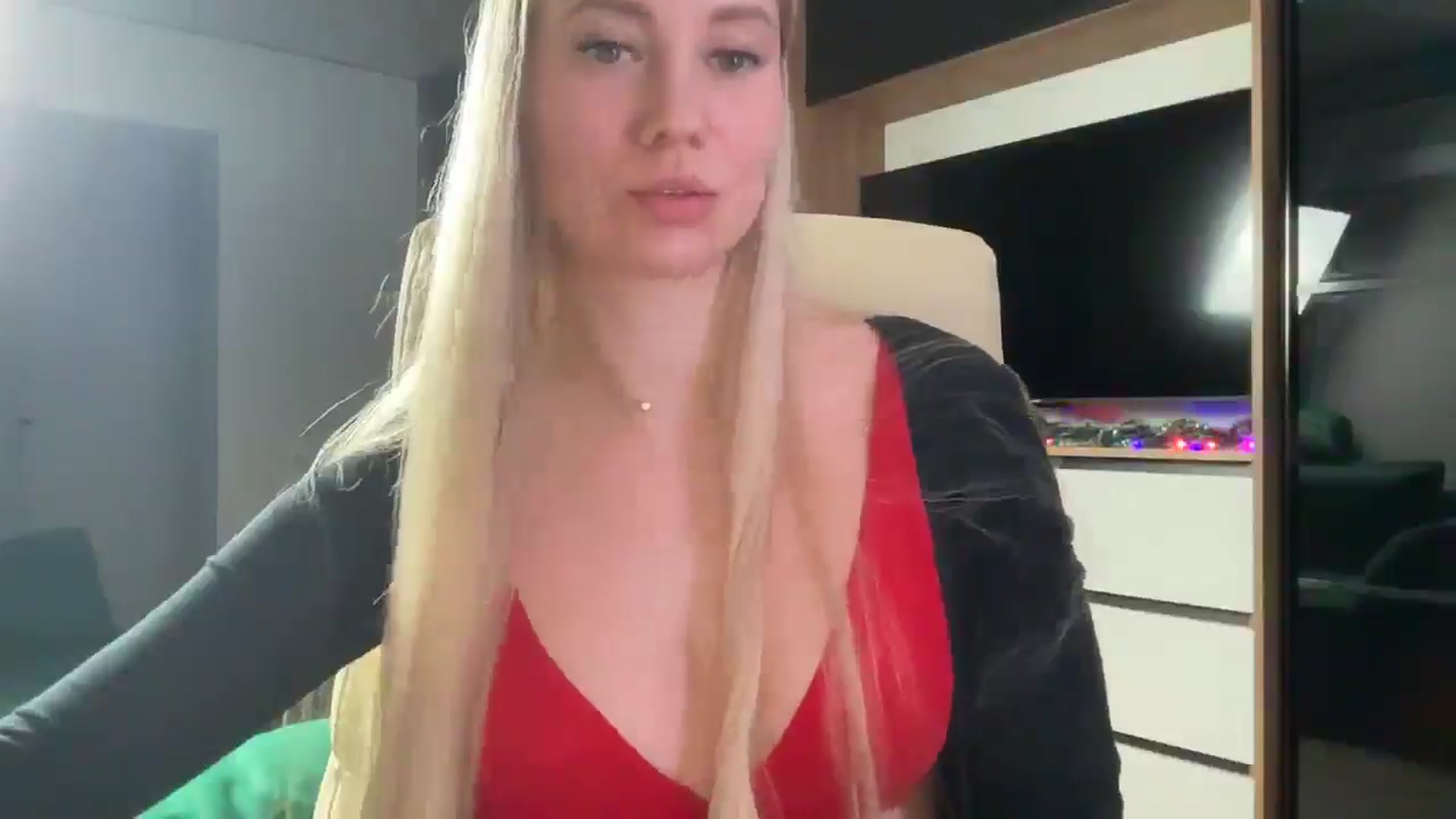 Gallery image thumbnail from Miss_Sylvia's myfreecams stream on, 01/12/2026, 19:32 image 8 of 20