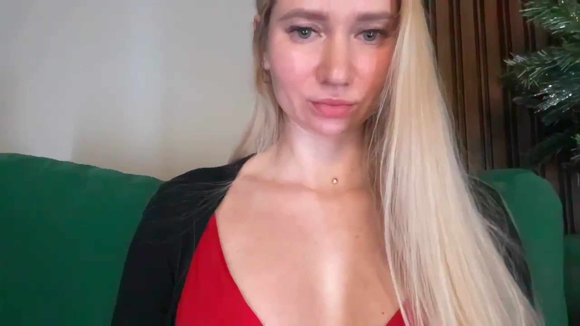 Gallery image thumbnail from Miss_Sylvia's myfreecams stream on, 01/12/2026, 23:03 image 11 of 20