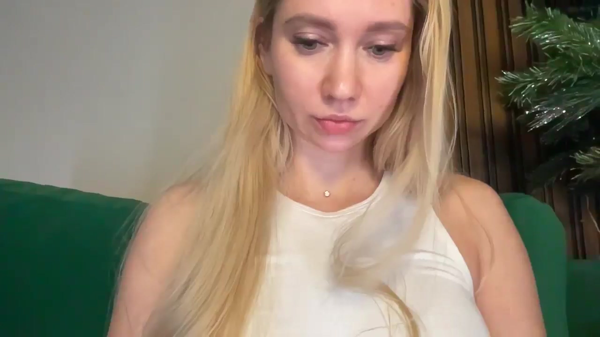 Gallery image thumbnail from Miss_Sylvia's myfreecams stream on, 01/14/2026, 20:39 image 20 of 20