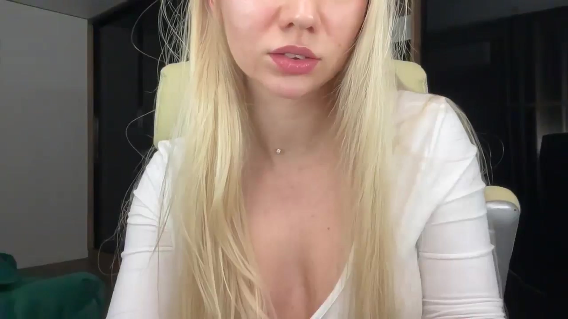 Gallery image thumbnail from Miss_Sylvia's myfreecams stream on, 01/15/2026, 18:36 image 20 of 20
