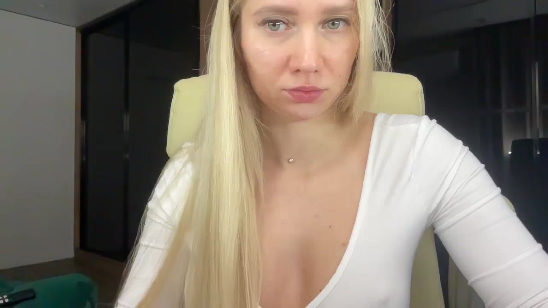 Gallery image thumbnail from Miss_Sylvia's myfreecams stream on, 01/15/2026, 21:10 image 11 of 20