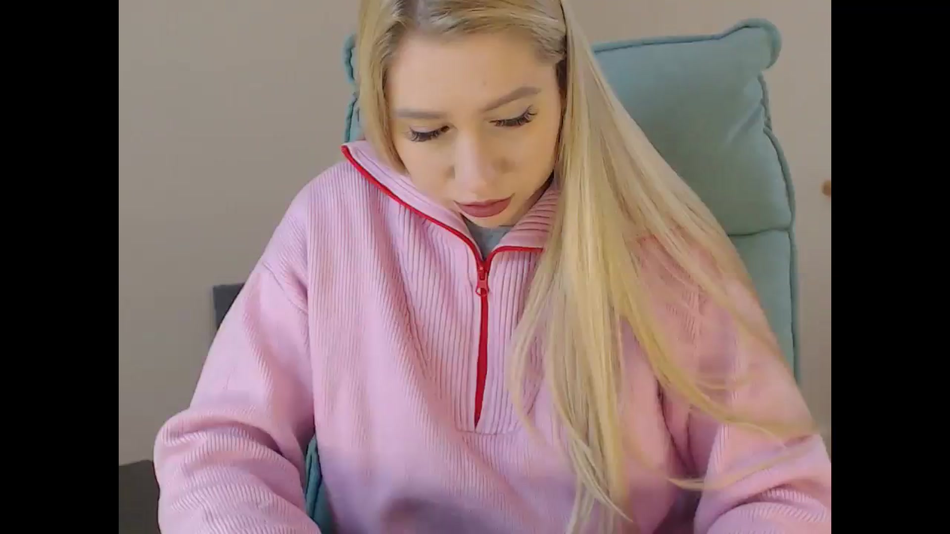 Gallery image thumbnail from Miss_Sylvia's myfreecams stream on, 01/16/2026, 16:35 image 5 of 20