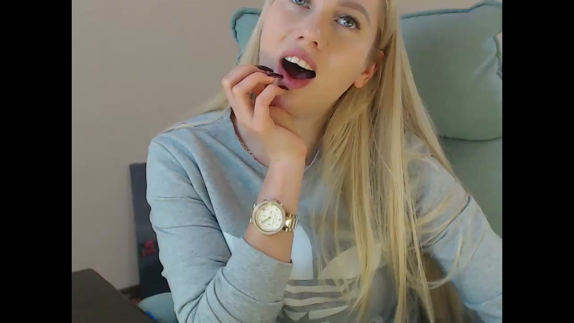 Gallery image thumbnail from Miss_Sylvia's myfreecams stream on, 01/16/2026, 19:54 image 6 of 20