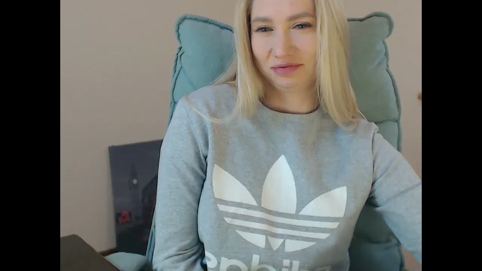 Gallery image thumbnail from Miss_Sylvia's myfreecams stream on, 01/16/2026, 19:54 image 16 of 20