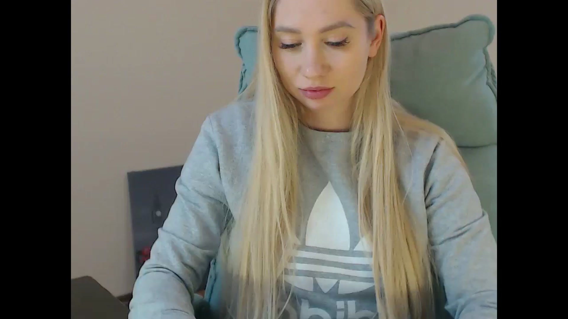 Gallery image thumbnail from Miss_Sylvia's myfreecams stream on, 01/16/2026, 20:28 image 4 of 20