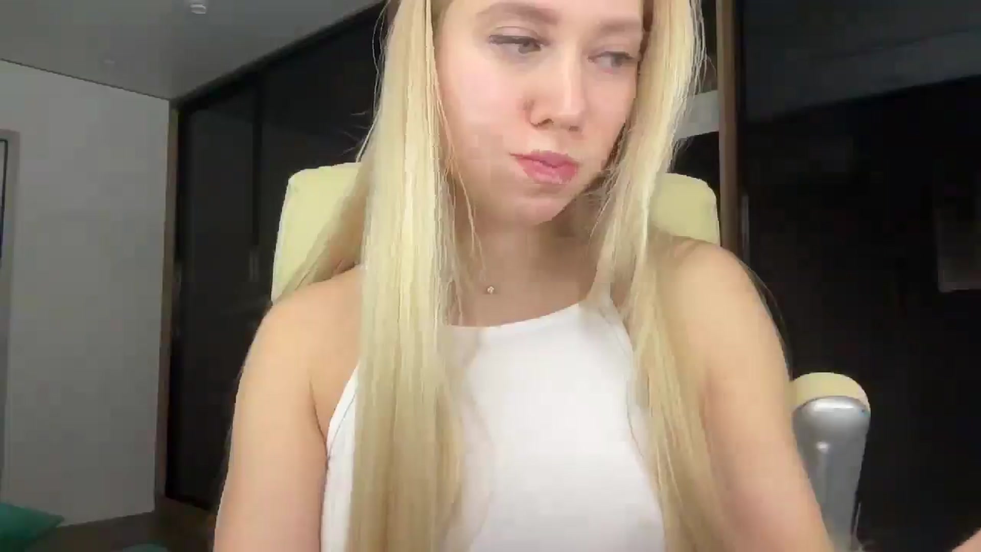 Gallery image thumbnail from Miss_Sylvia's myfreecams stream on, 01/17/2026, 21:37 image 10 of 20