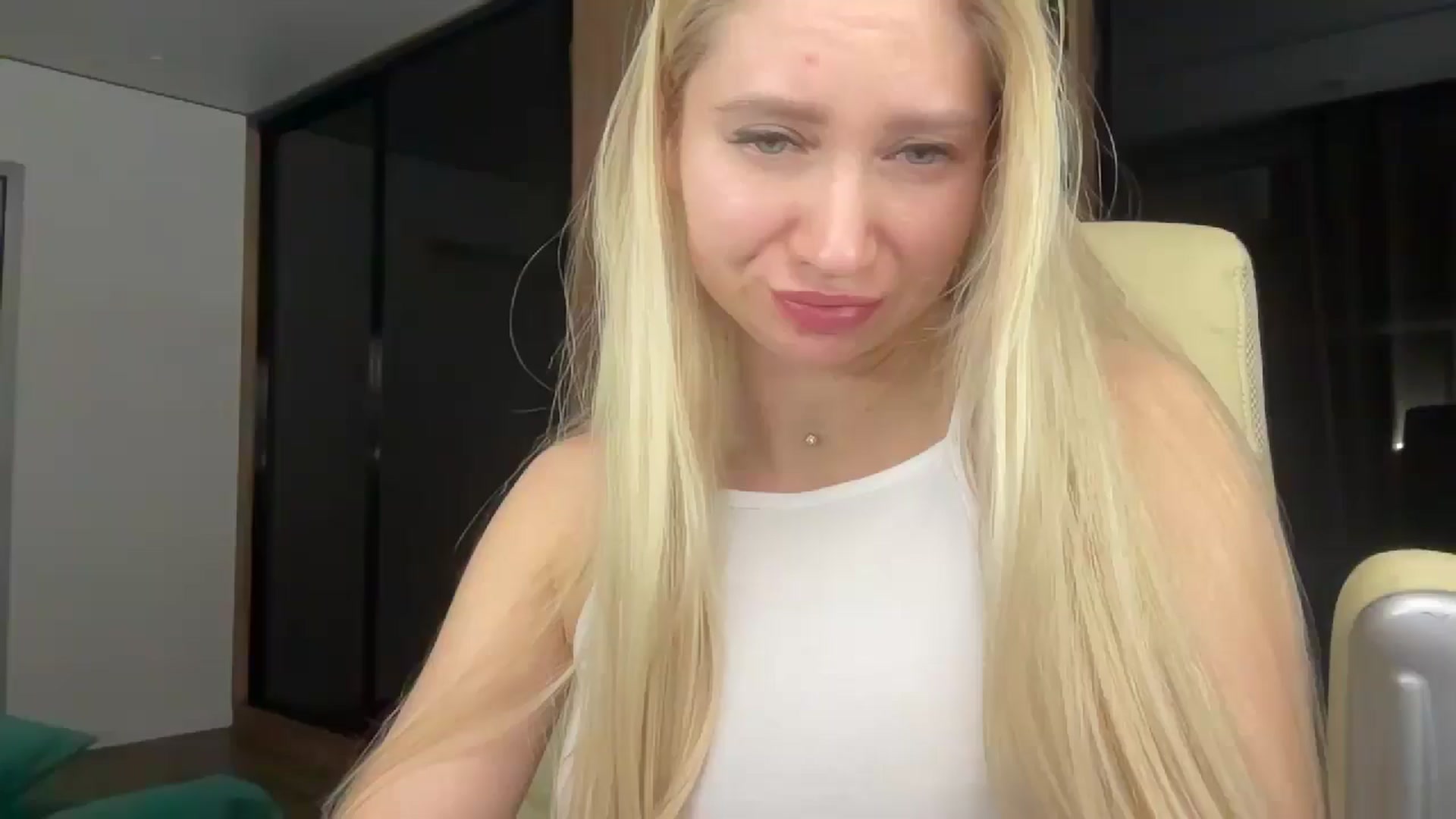 Gallery image thumbnail from Miss_Sylvia's myfreecams stream on, 01/17/2026, 21:37 image 19 of 20