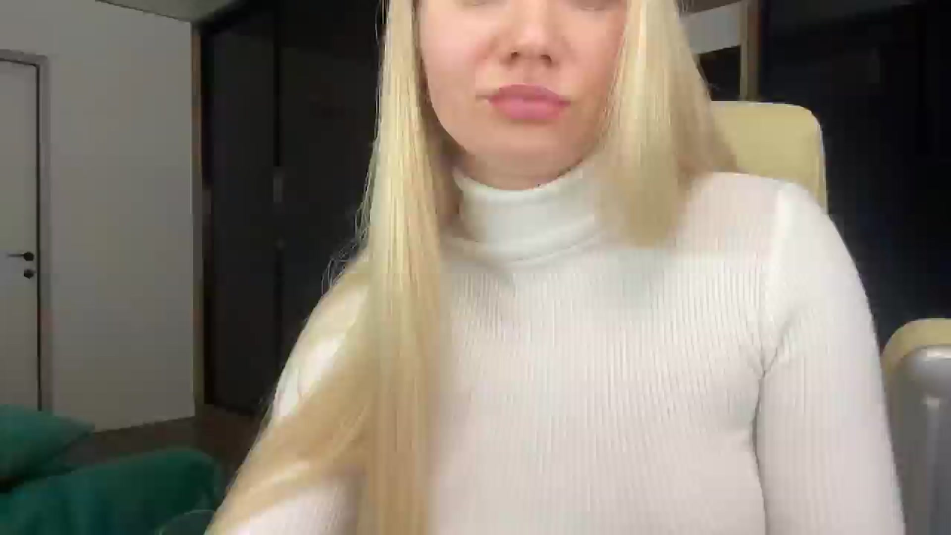 Gallery image thumbnail from Miss_Sylvia's myfreecams stream on, 01/18/2026, 18:43 image 19 of 20