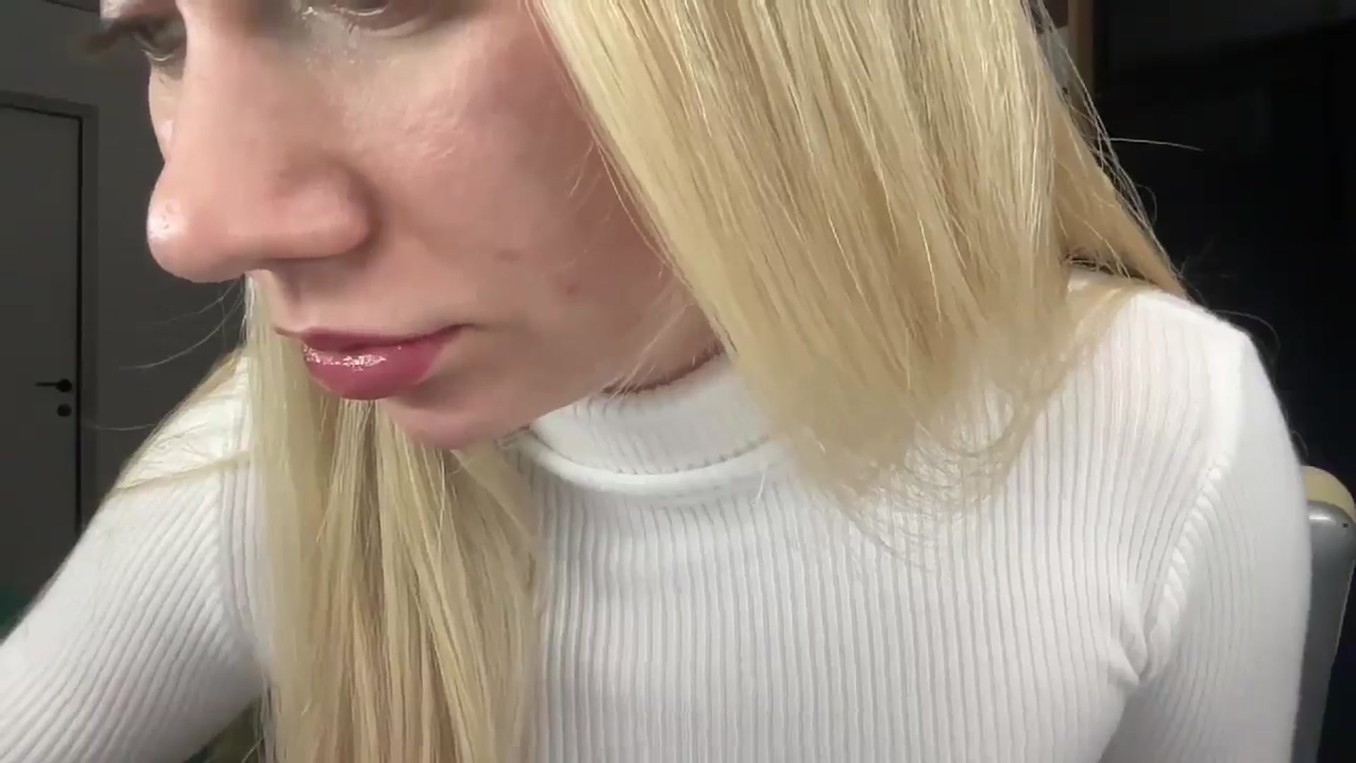 Gallery image thumbnail from Miss_Sylvia's myfreecams stream on, 01/18/2026, 18:43 image 6 of 20