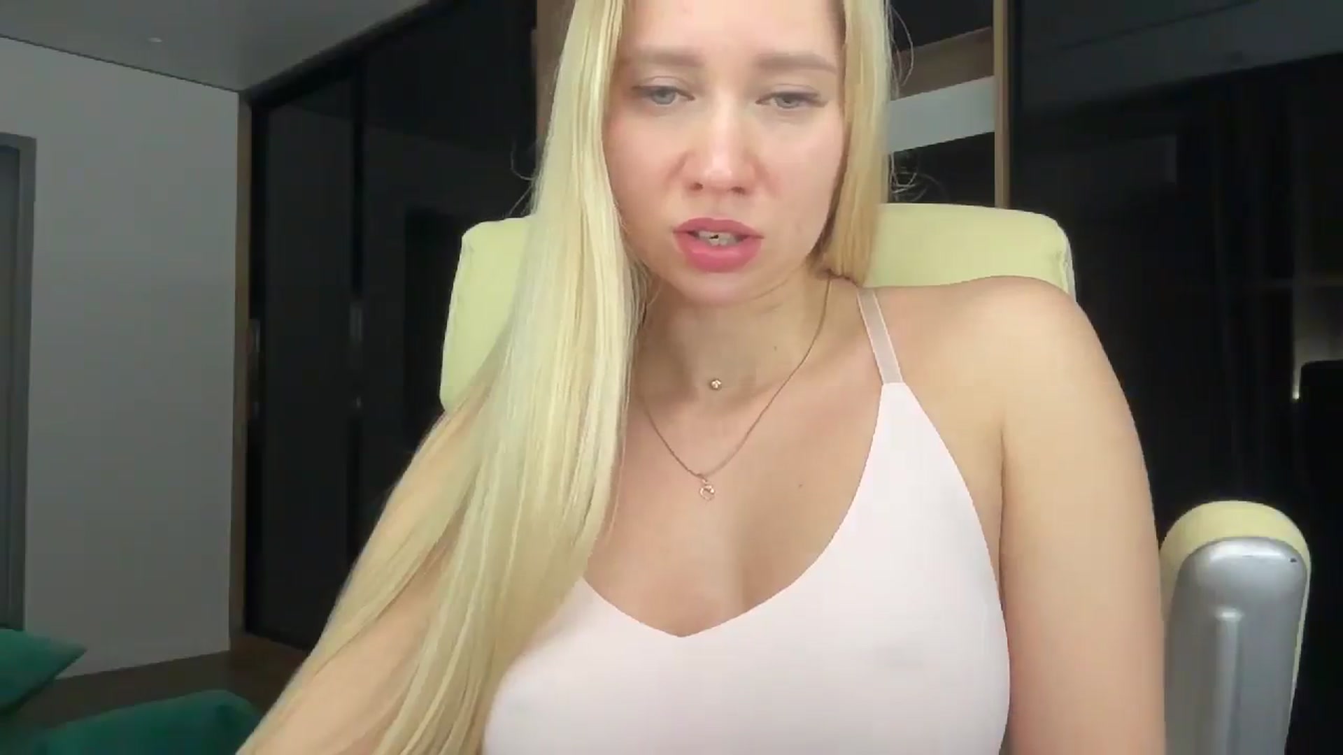 Gallery image thumbnail from Miss_Sylvia's myfreecams stream on, 01/22/2026, 21:07 image 2 of 20