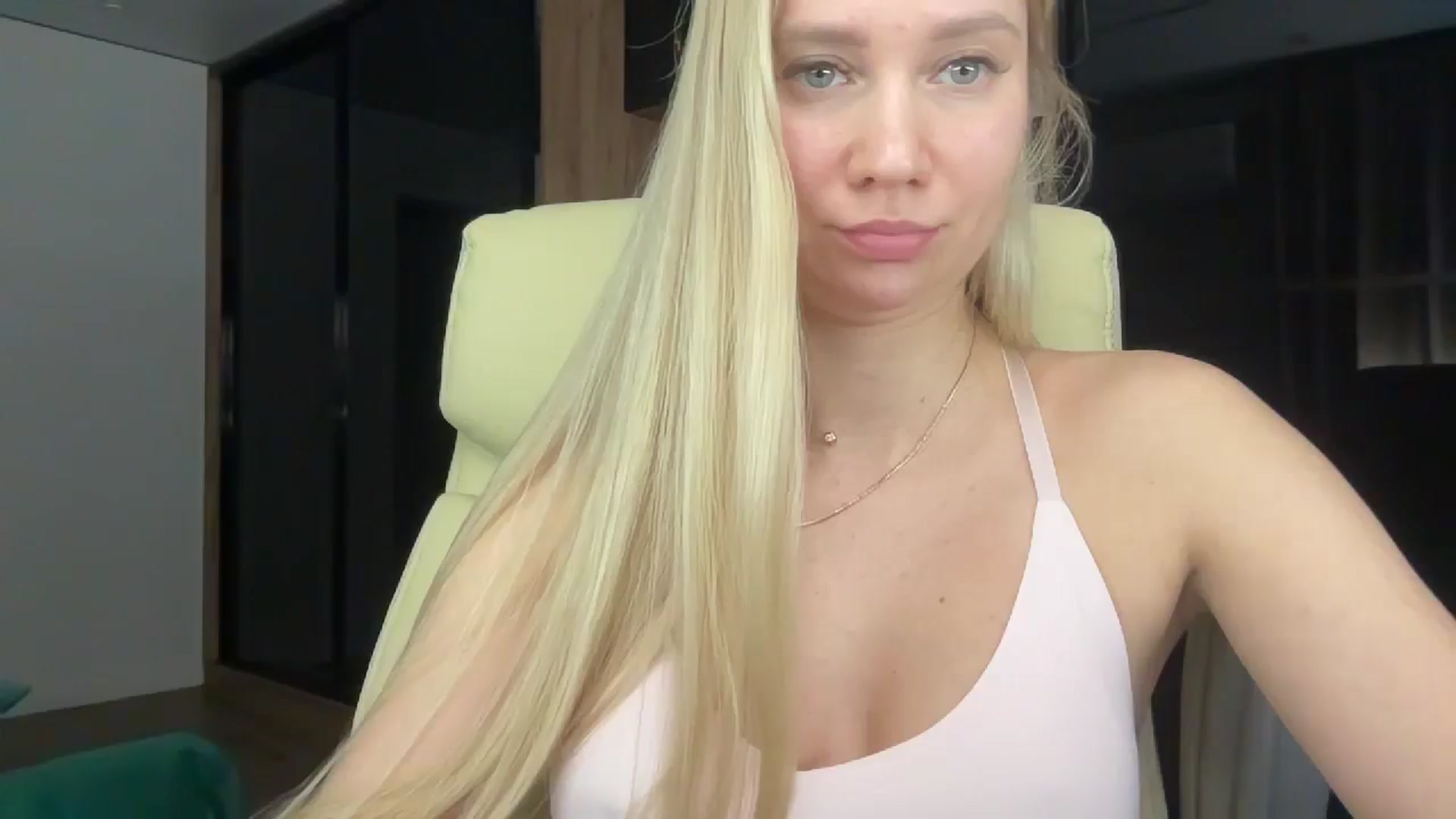 Gallery image thumbnail from Miss_Sylvia's myfreecams stream on, 01/22/2026, 21:07 image 13 of 20