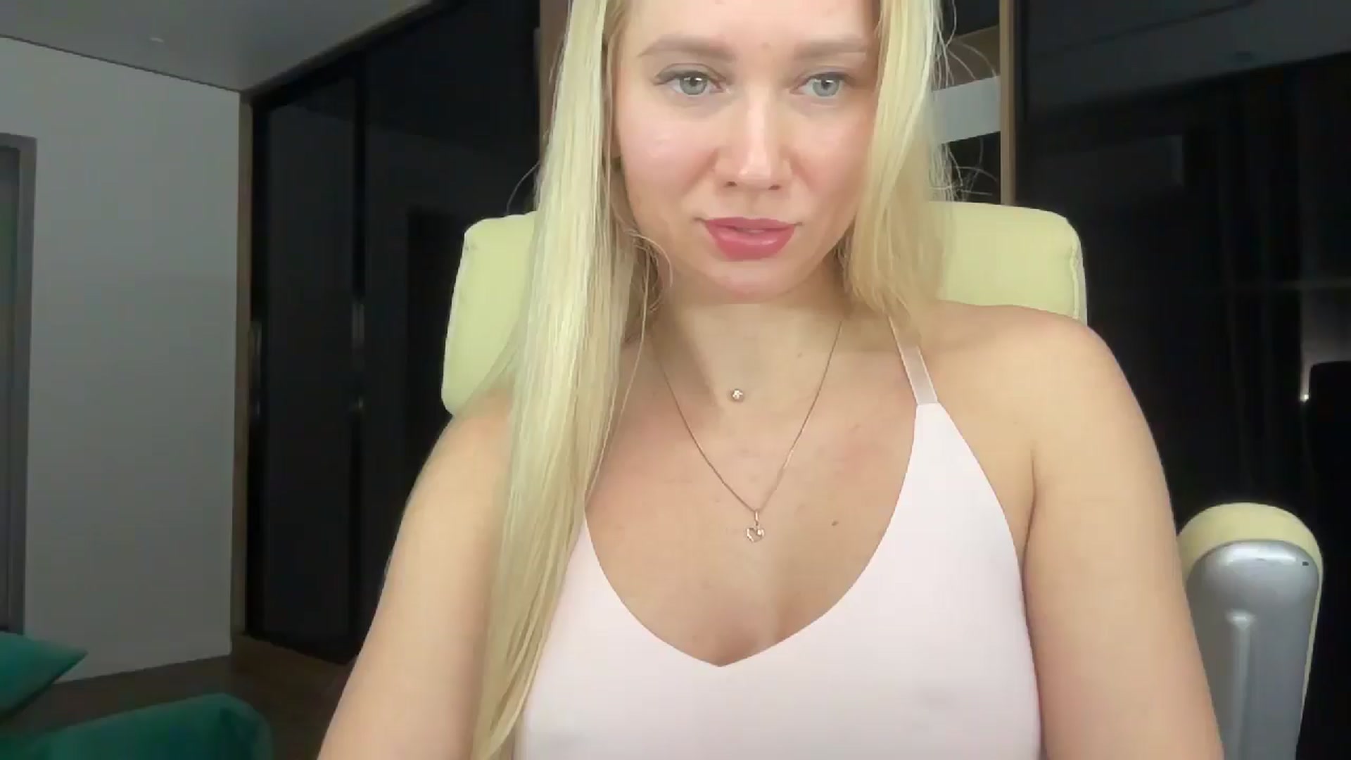 Gallery image thumbnail from Miss_Sylvia's myfreecams stream on, 01/22/2026, 21:07 image 1 of 20