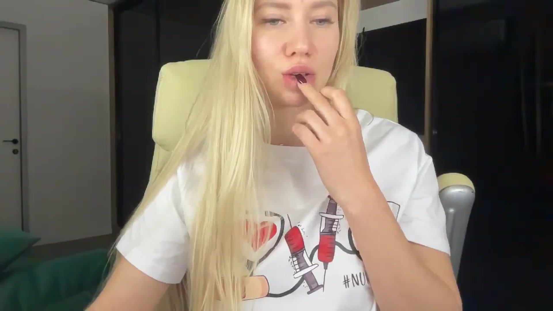 Gallery image thumbnail from Miss_Sylvia's myfreecams stream on, 01/23/2026, 22:42 image 14 of 20