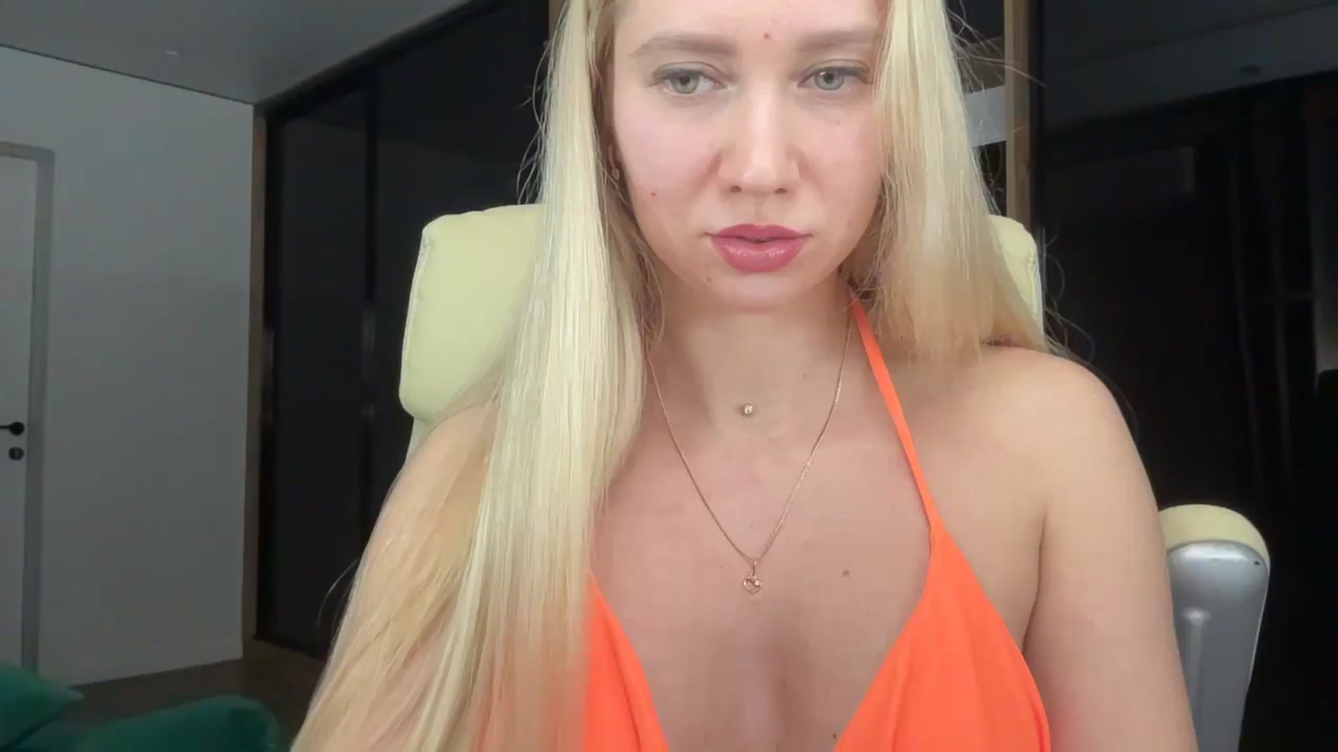 Gallery image thumbnail from Miss_Sylvia's myfreecams stream on, 01/25/2026, 16:17 image 15 of 20