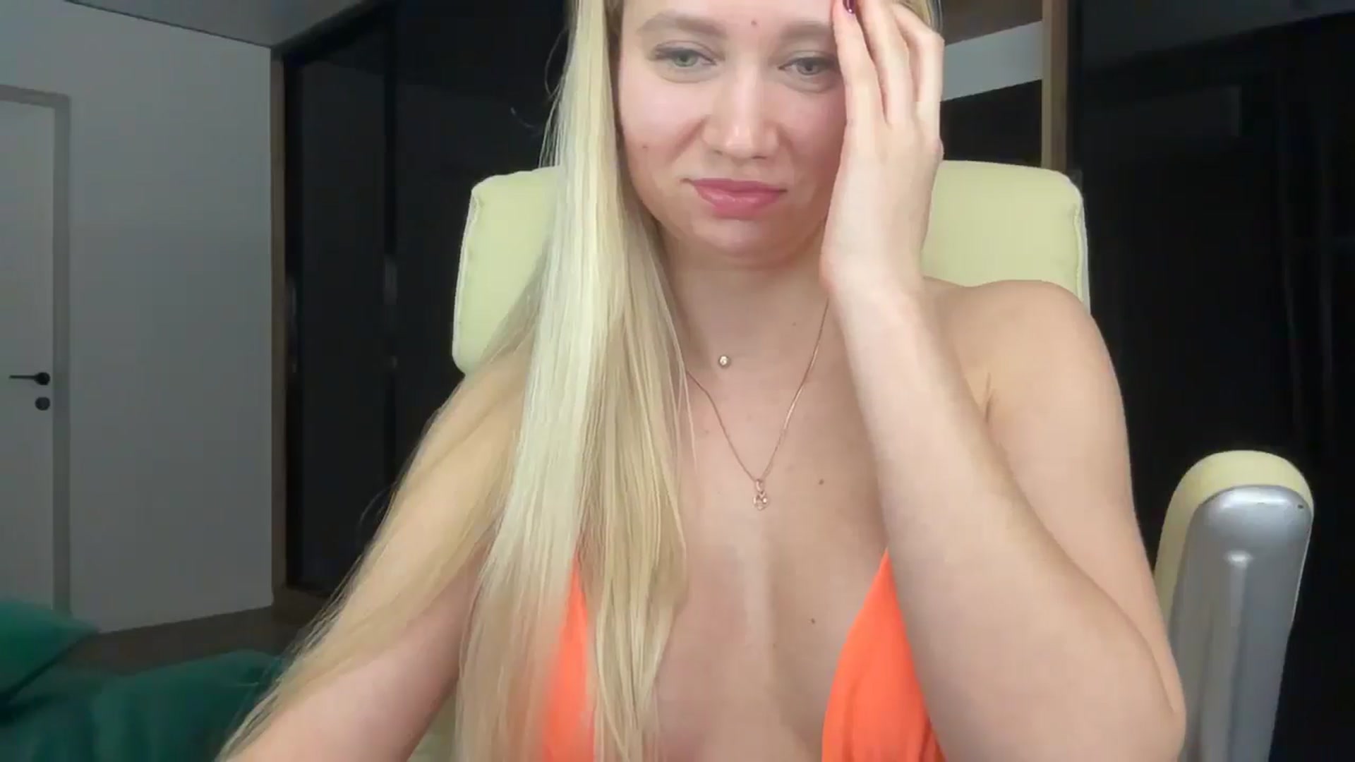 Gallery image thumbnail from Miss_Sylvia's myfreecams stream on, 01/25/2026, 19:55 image 9 of 20