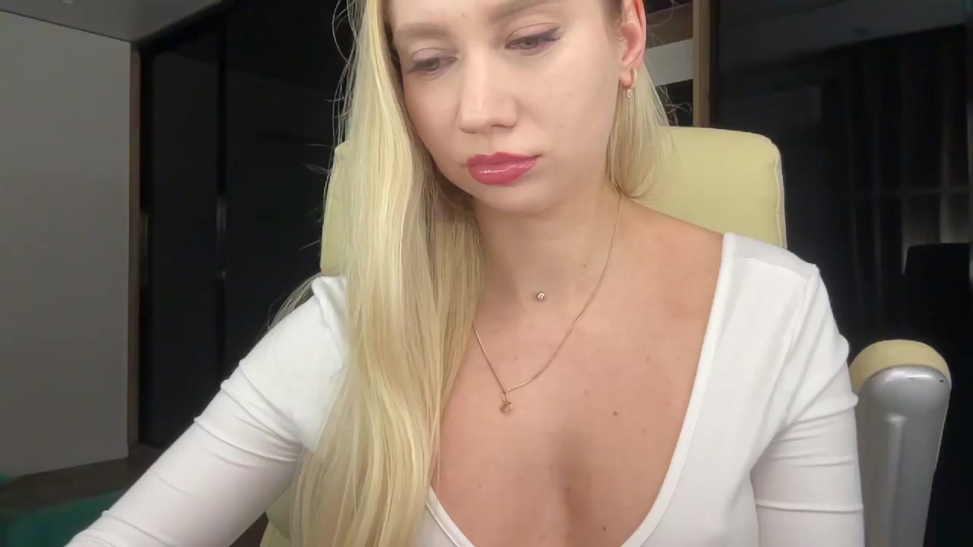 Gallery image thumbnail from Miss_Sylvia's myfreecams stream on, 01/26/2026, 16:12 image 10 of 20