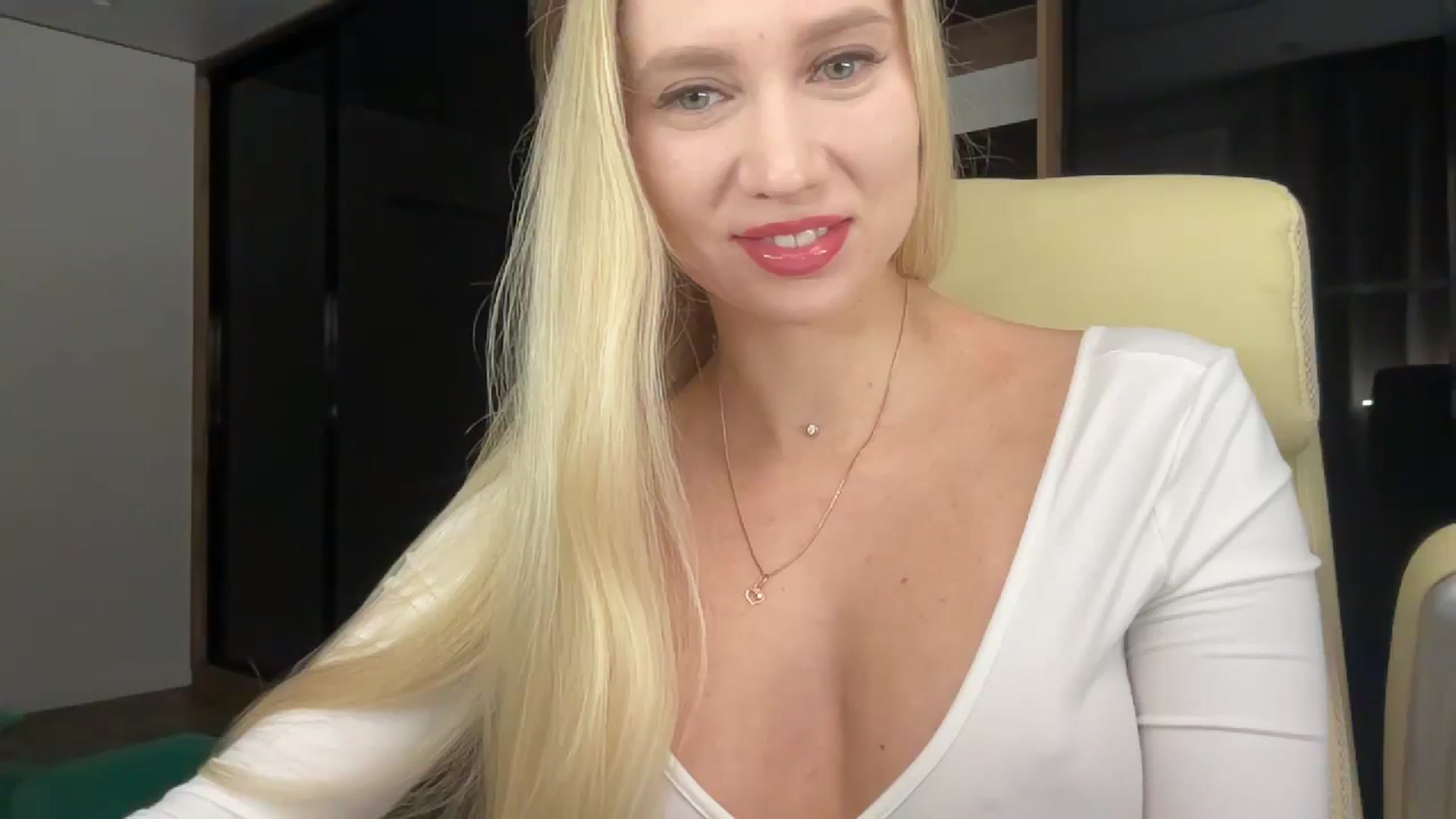 Gallery image thumbnail from Miss_Sylvia's myfreecams stream on, 01/26/2026, 16:12 image 14 of 20