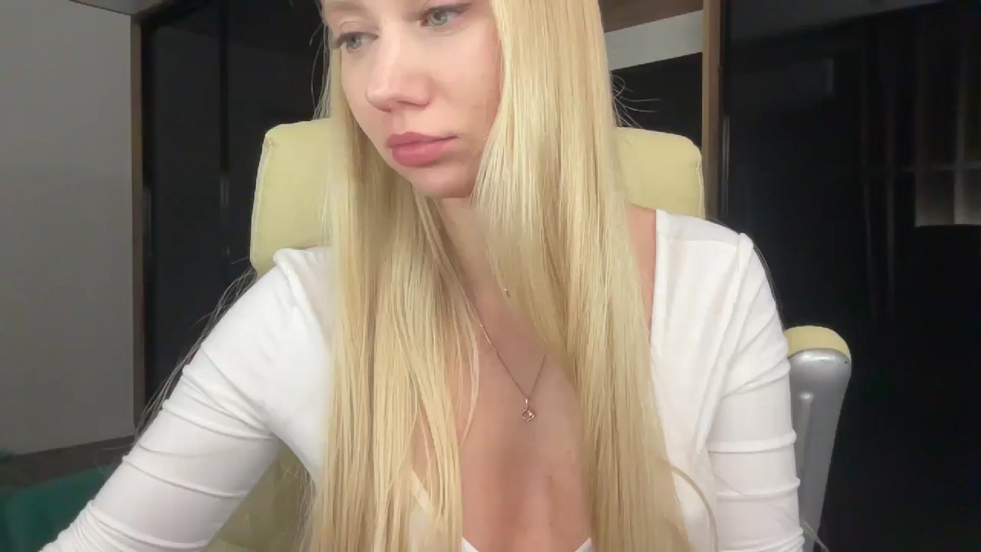 Gallery image thumbnail from Miss_Sylvia's myfreecams stream on, 01/26/2026, 20:26 image 7 of 20