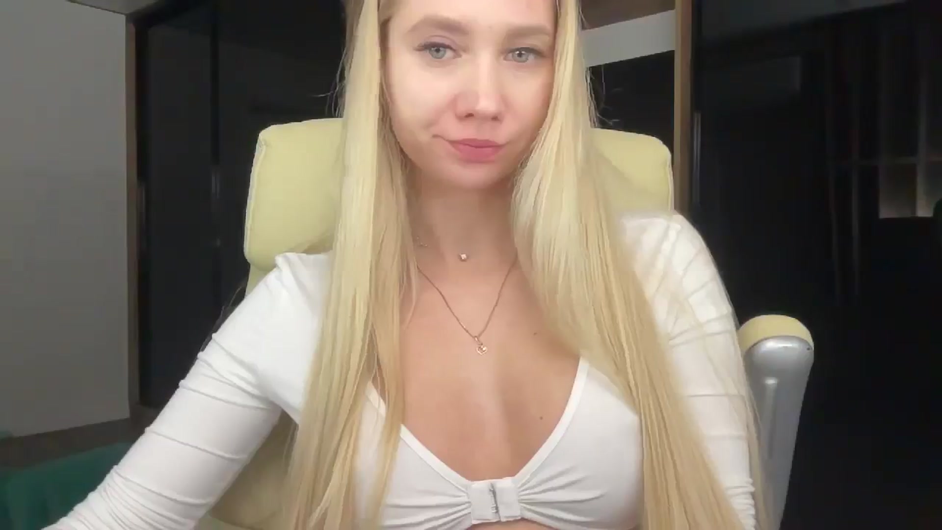 Gallery image thumbnail from Miss_Sylvia's myfreecams stream on, 01/26/2026, 20:26 image 13 of 20