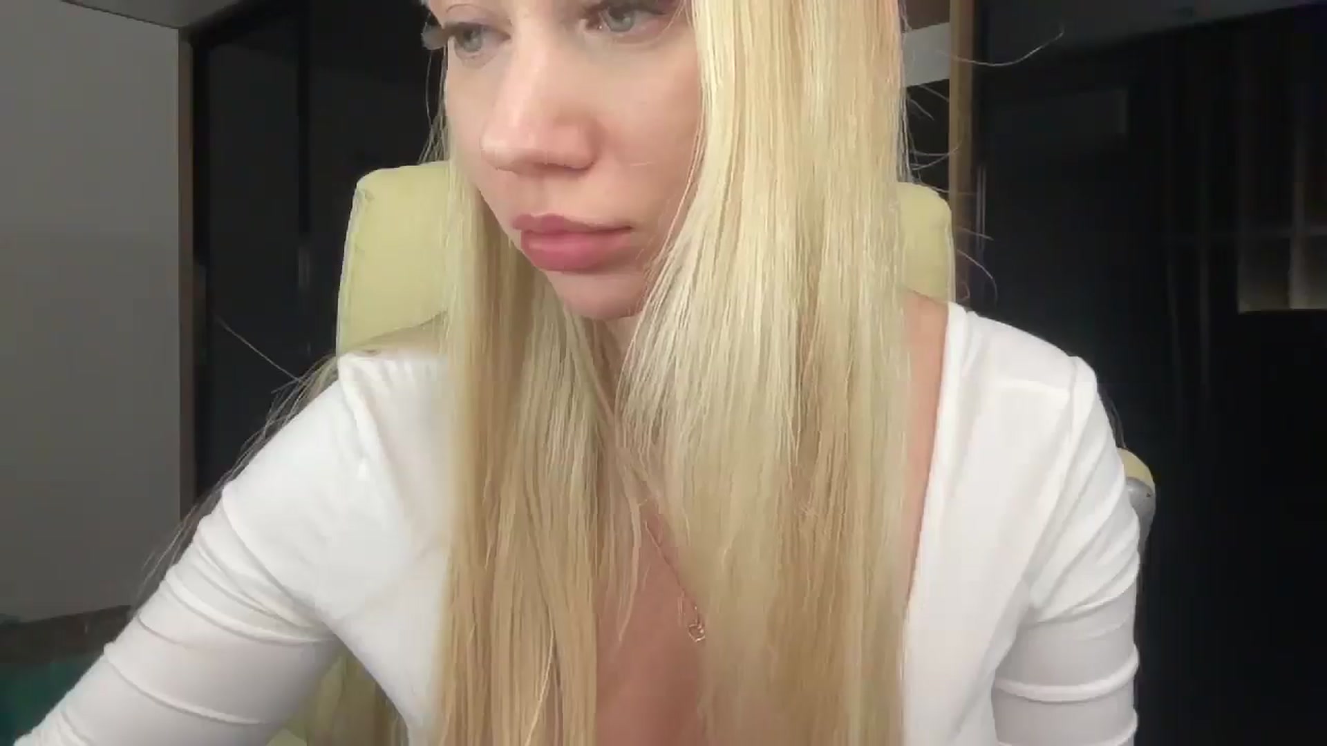 Gallery image thumbnail from Miss_Sylvia's myfreecams stream on, 01/26/2026, 20:26 image 3 of 20