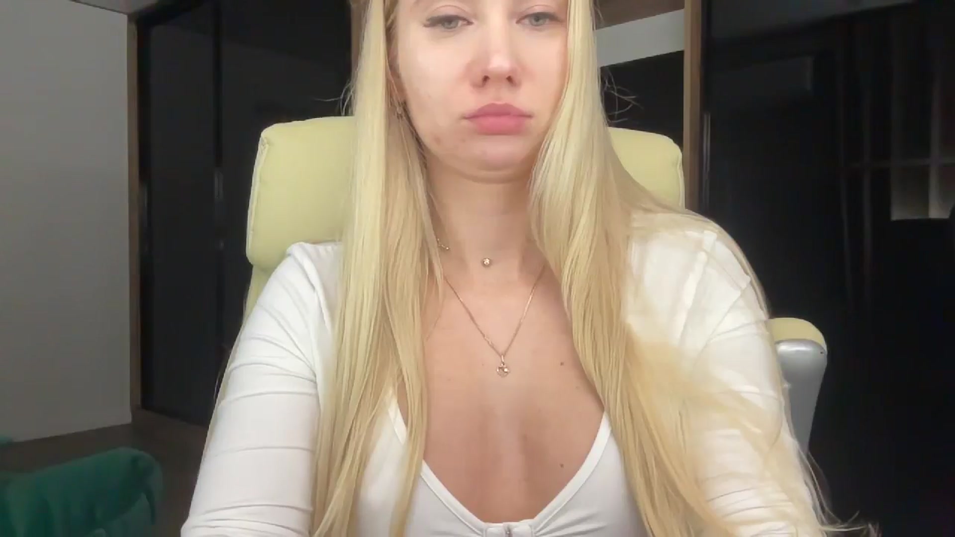 Gallery image thumbnail from Miss_Sylvia's myfreecams stream on, 01/26/2026, 20:26 image 16 of 20