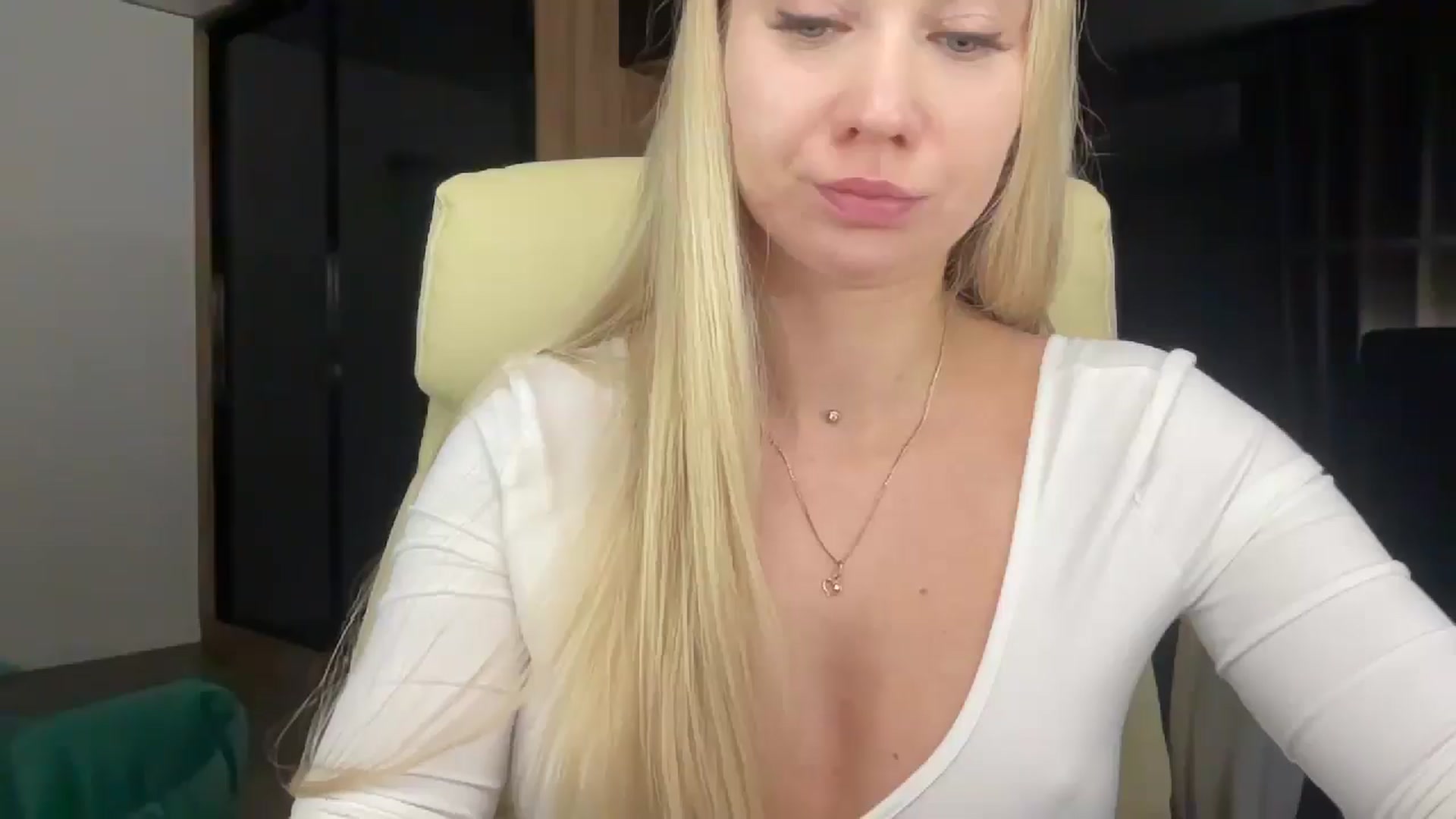 Gallery image thumbnail from Miss_Sylvia's myfreecams stream on, 01/26/2026, 21:18 image 7 of 20