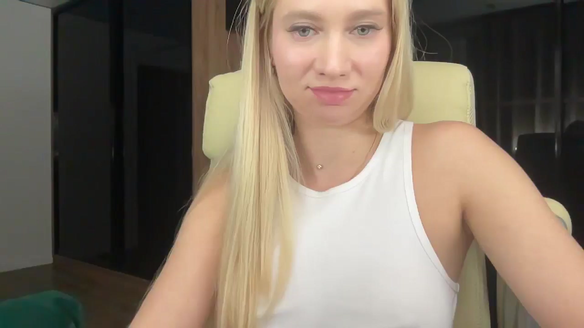 Gallery image thumbnail from Miss_Sylvia's myfreecams stream on, 01/27/2026, 19:22 image 10 of 20