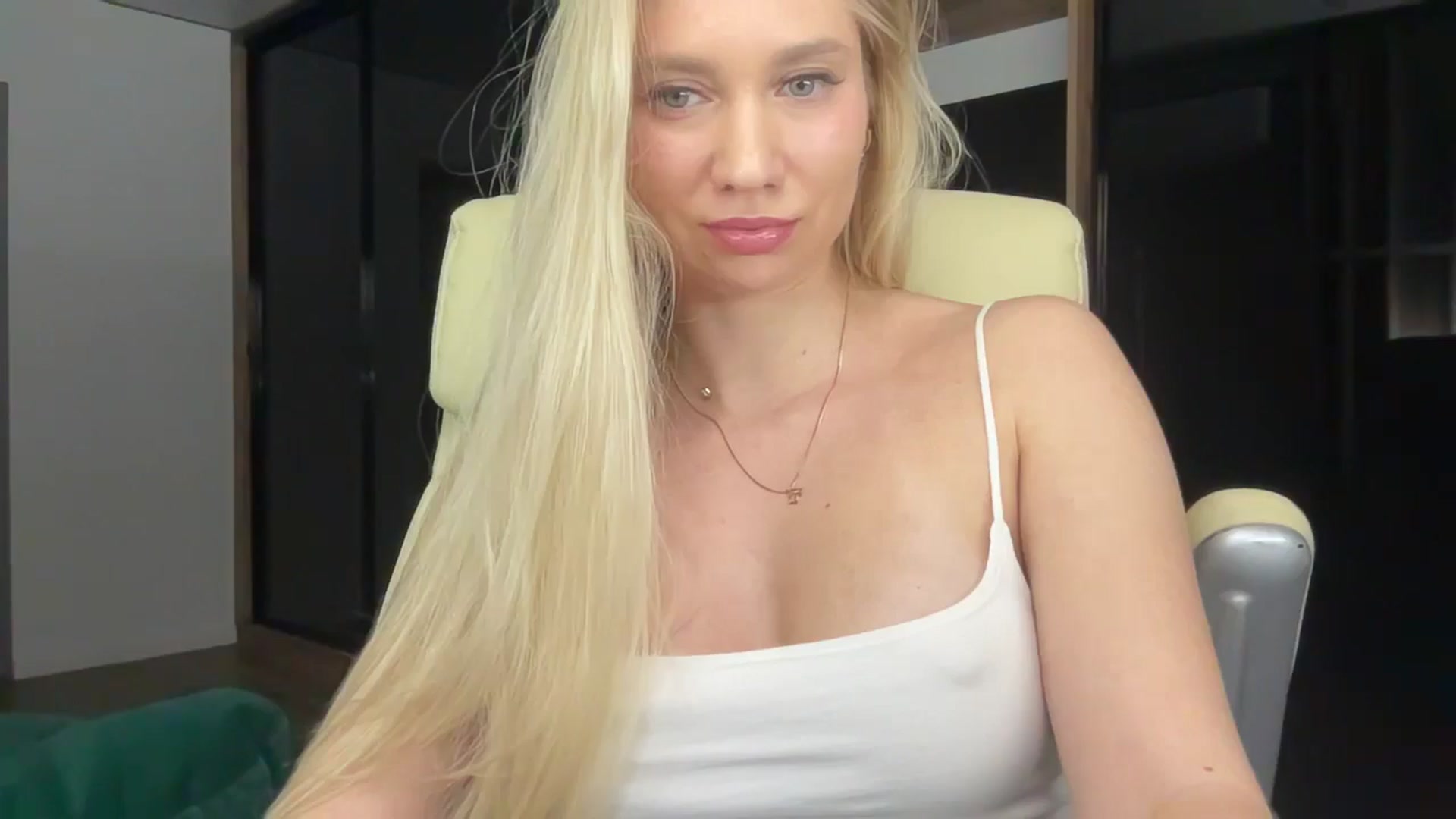 Gallery image thumbnail from Miss_Sylvia's myfreecams stream on, 01/28/2026, 22:45 image 20 of 20