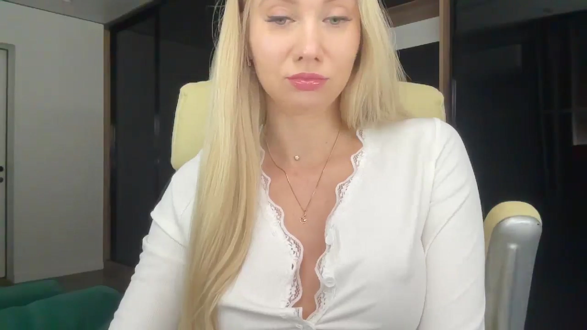Gallery image thumbnail from Miss_Sylvia's myfreecams stream on, 01/29/2026, 22:03 image 2 of 20