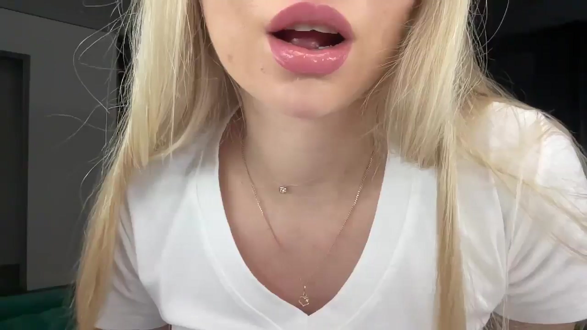 Gallery image thumbnail from Miss_Sylvia's myfreecams stream on, 01/30/2026, 17:16 image 11 of 20
