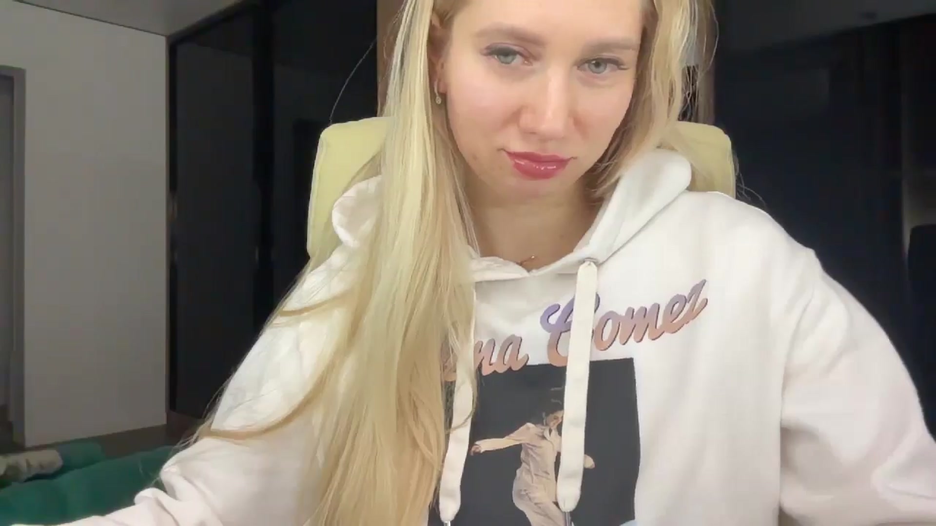 Gallery image thumbnail from Miss_Sylvia's myfreecams stream on, 01/31/2026, 20:10 image 9 of 20