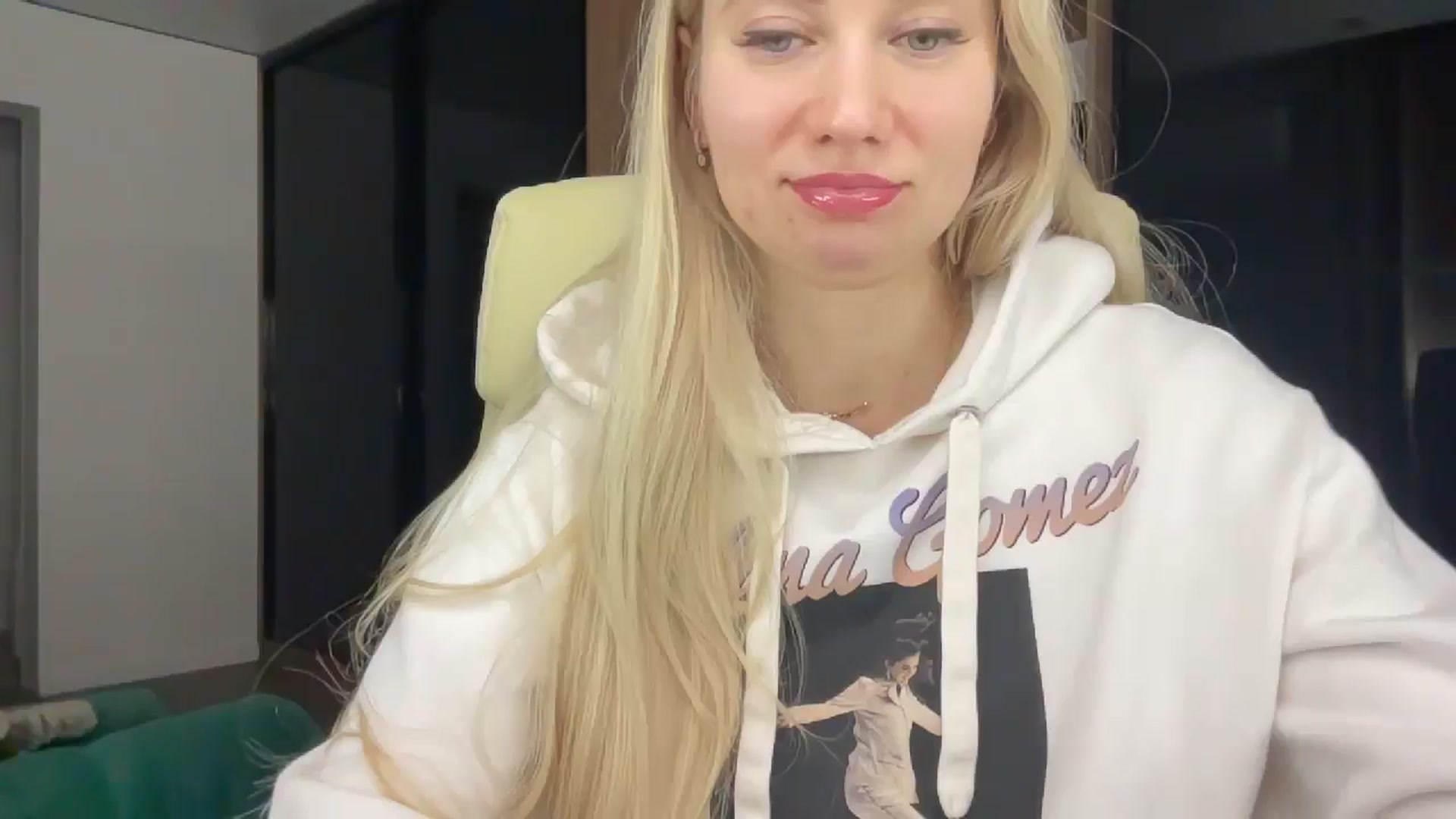Gallery image thumbnail from Miss_Sylvia's myfreecams stream on, 01/31/2026, 20:10 image 13 of 20