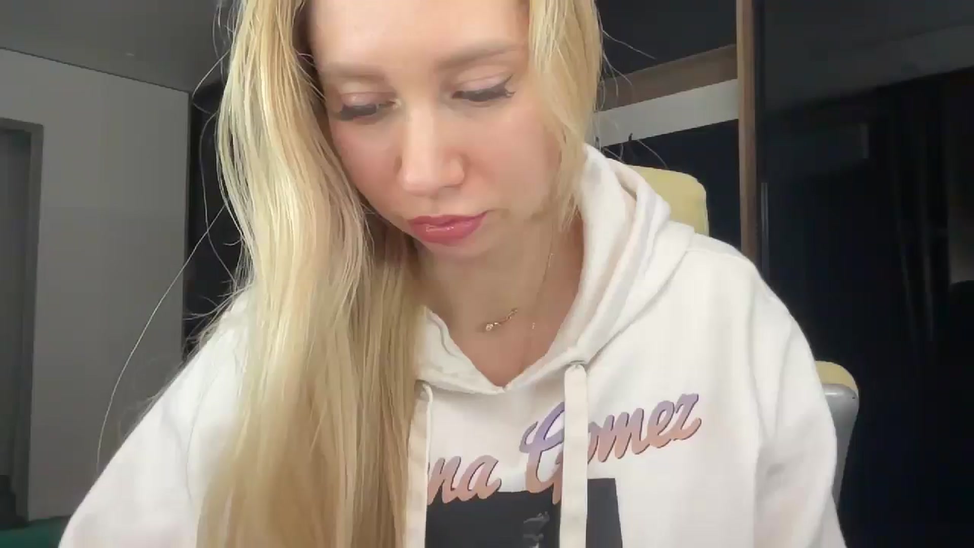 Gallery image thumbnail from Miss_Sylvia's myfreecams stream on, 01/31/2026, 21:58 image 7 of 20