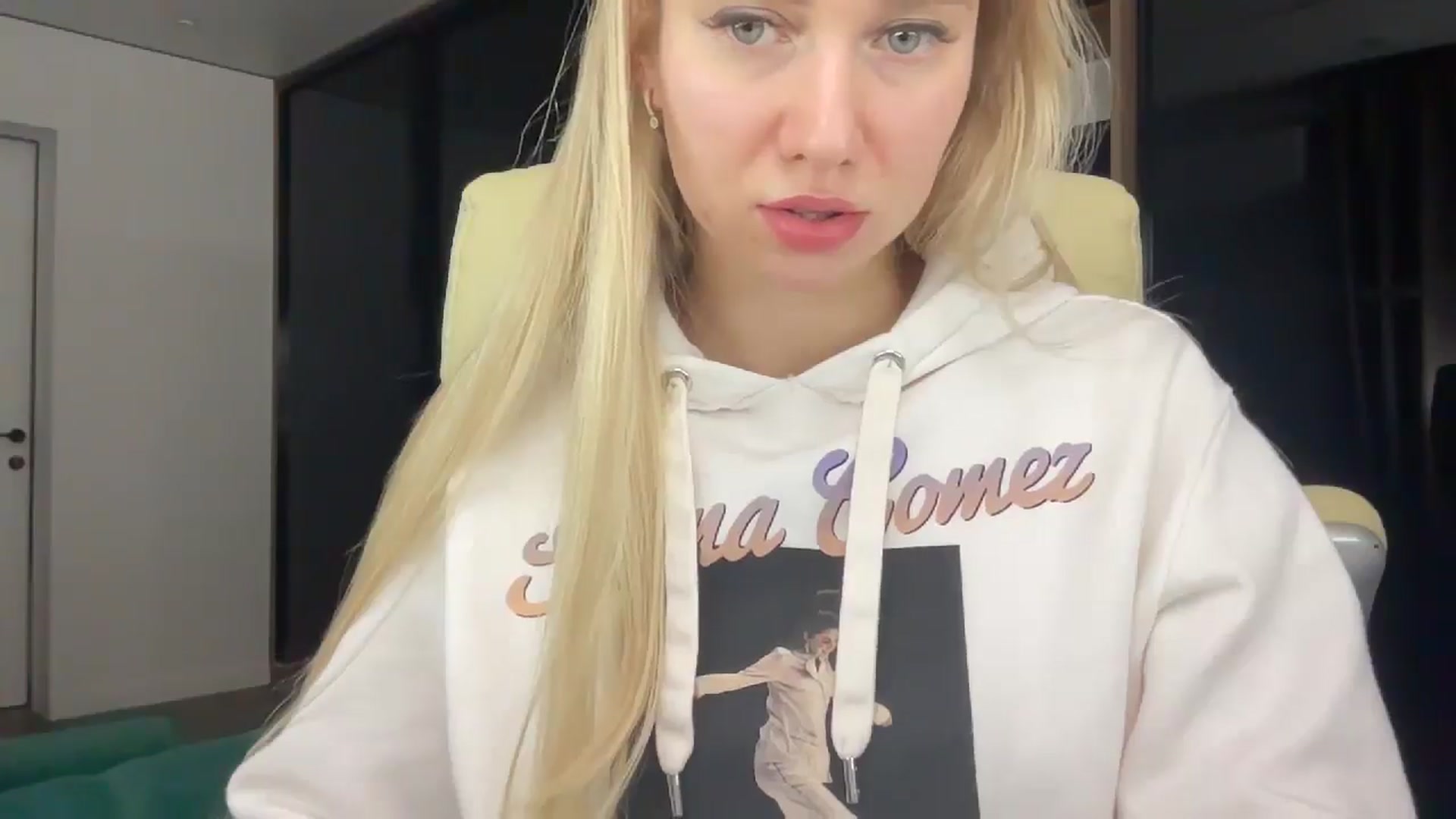 Gallery image thumbnail from Miss_Sylvia's myfreecams stream on, 01/31/2026, 21:58 image 19 of 20