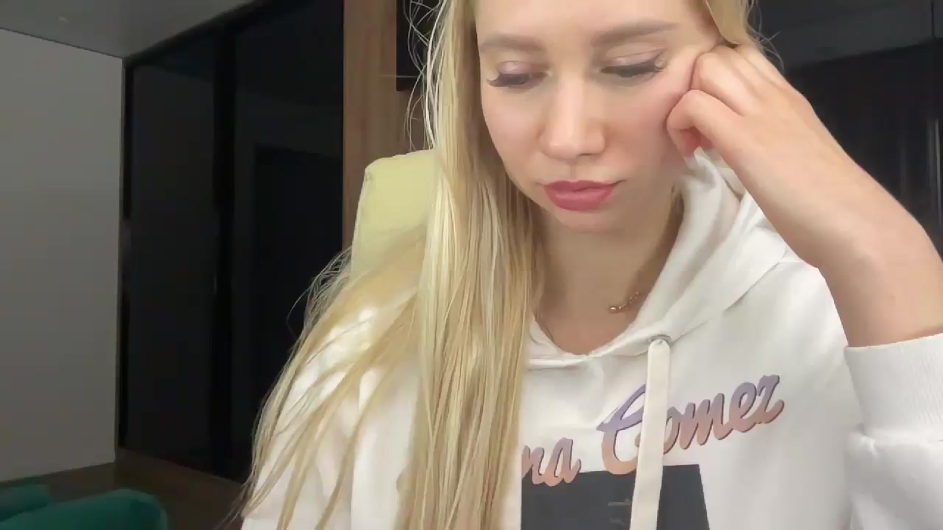 Gallery image thumbnail from Miss_Sylvia's myfreecams stream on, 01/31/2026, 21:58 image 1 of 20