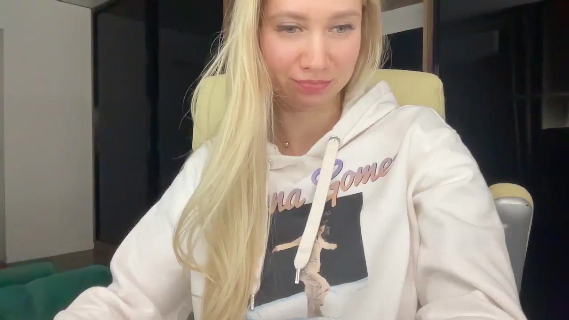 Gallery image thumbnail from Miss_Sylvia's myfreecams stream on, 01/31/2026, 22:25 image 9 of 20