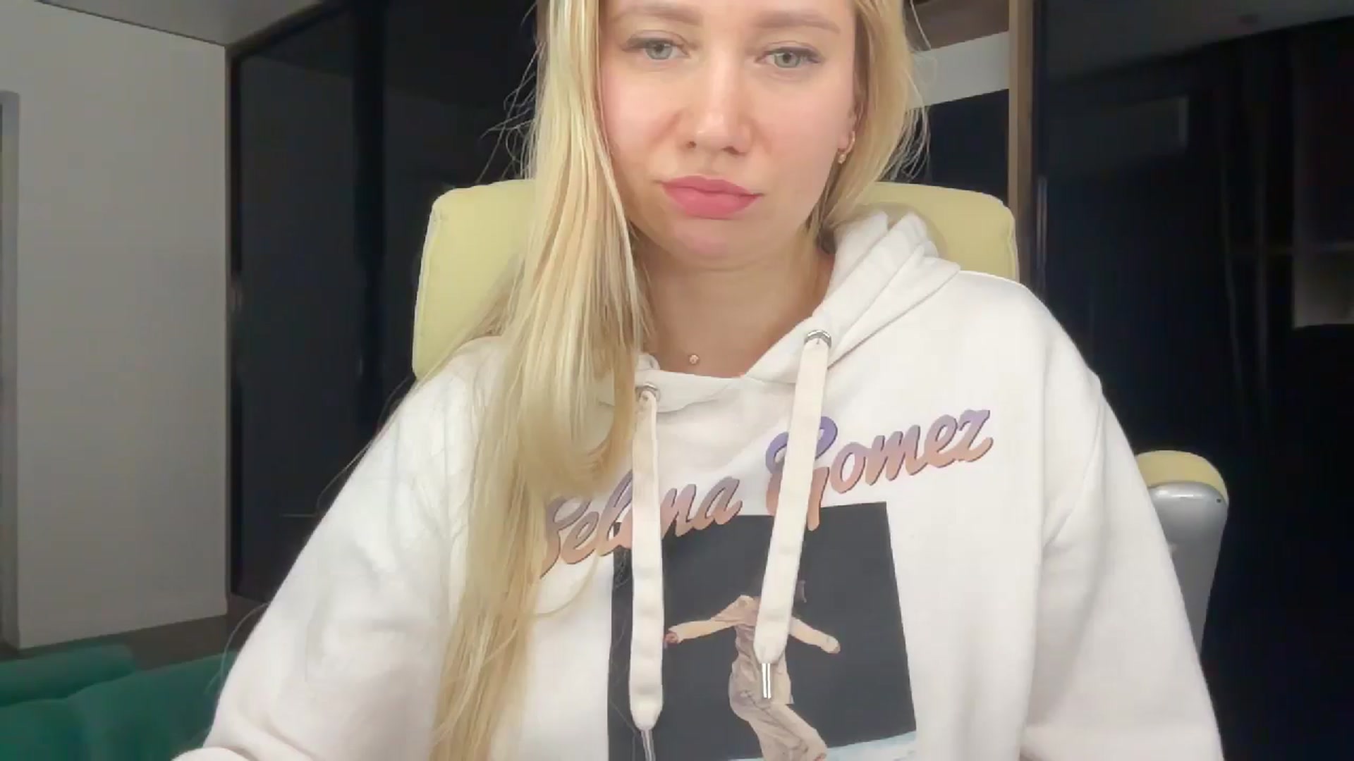 Gallery image thumbnail from Miss_Sylvia's myfreecams stream on, 01/31/2026, 22:47 image 16 of 20