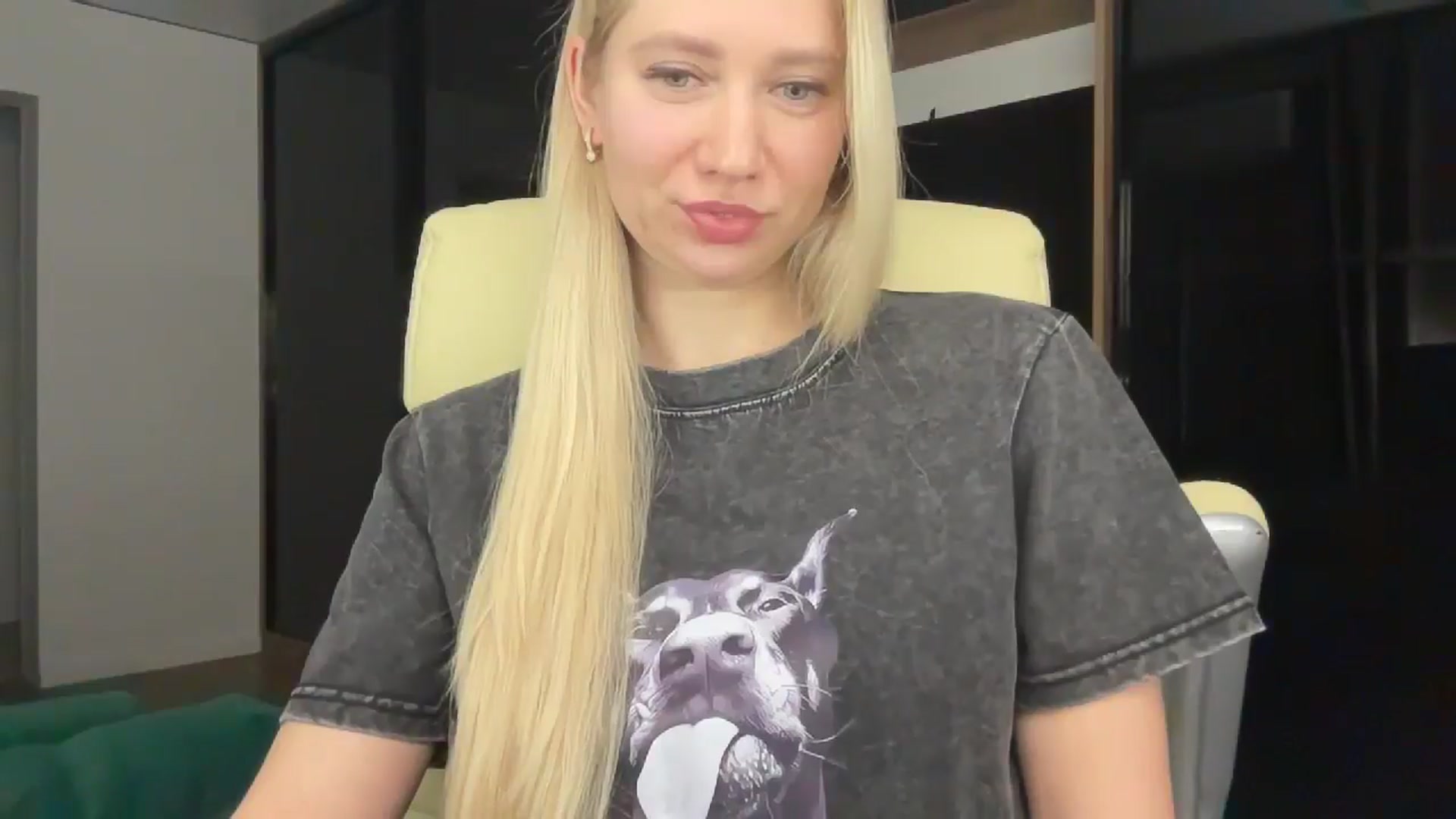 Gallery image thumbnail from Miss_Sylvia's myfreecams stream on, 02/03/2026, 19:49 image 5 of 20
