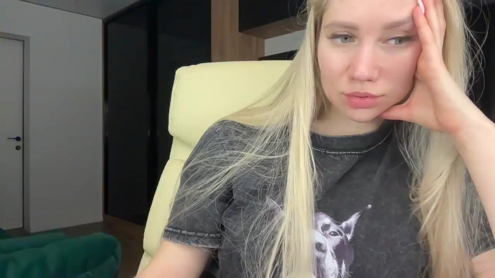 Gallery image thumbnail from Miss_Sylvia's myfreecams stream on, 02/03/2026, 21:58 image 2 of 20