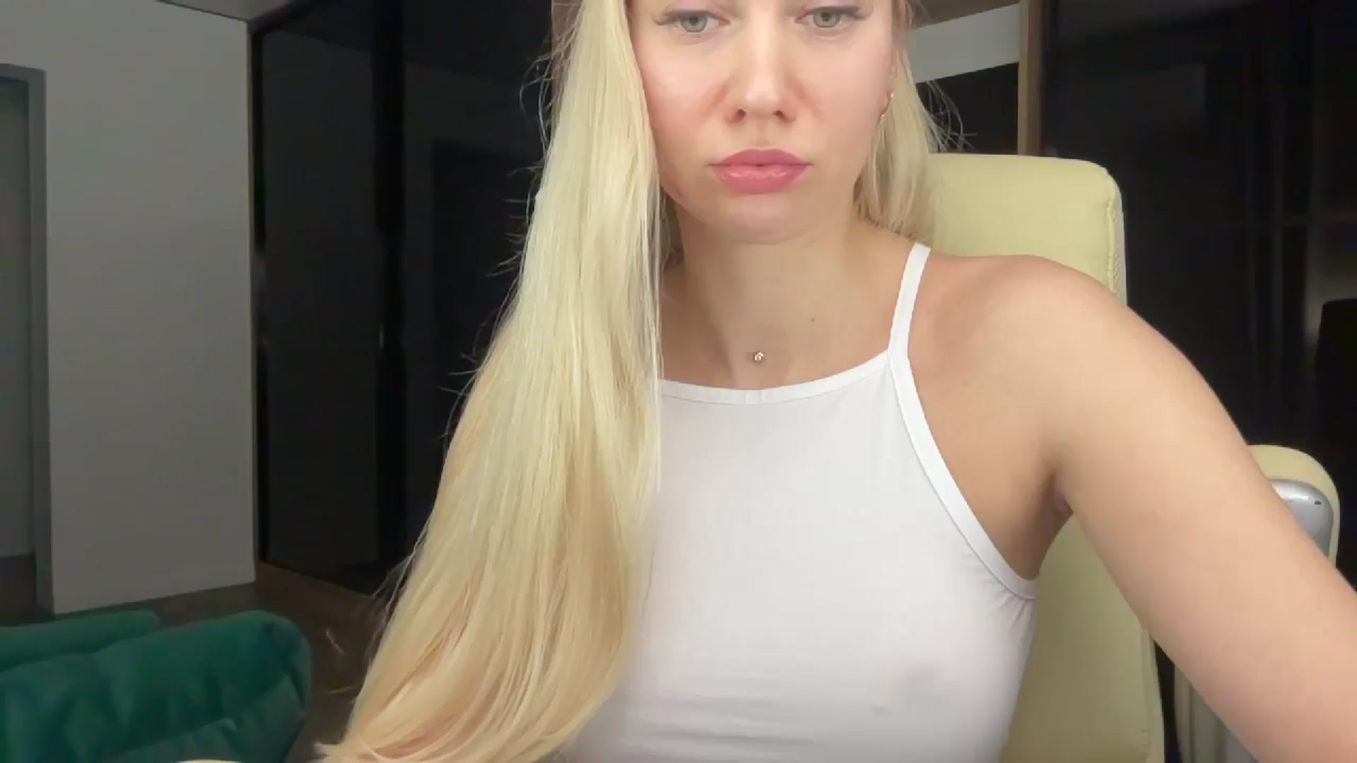 Gallery image thumbnail from Miss_Sylvia's myfreecams stream on, 02/04/2026, 18:42 image 9 of 20