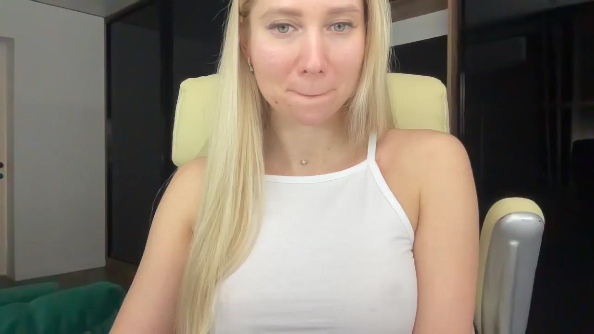 Gallery image thumbnail from Miss_Sylvia's myfreecams stream on, 02/04/2026, 21:46 image 19 of 20