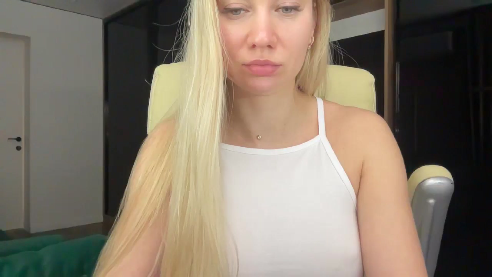 Gallery image thumbnail from Miss_Sylvia's myfreecams stream on, 02/04/2026, 22:24 image 7 of 20