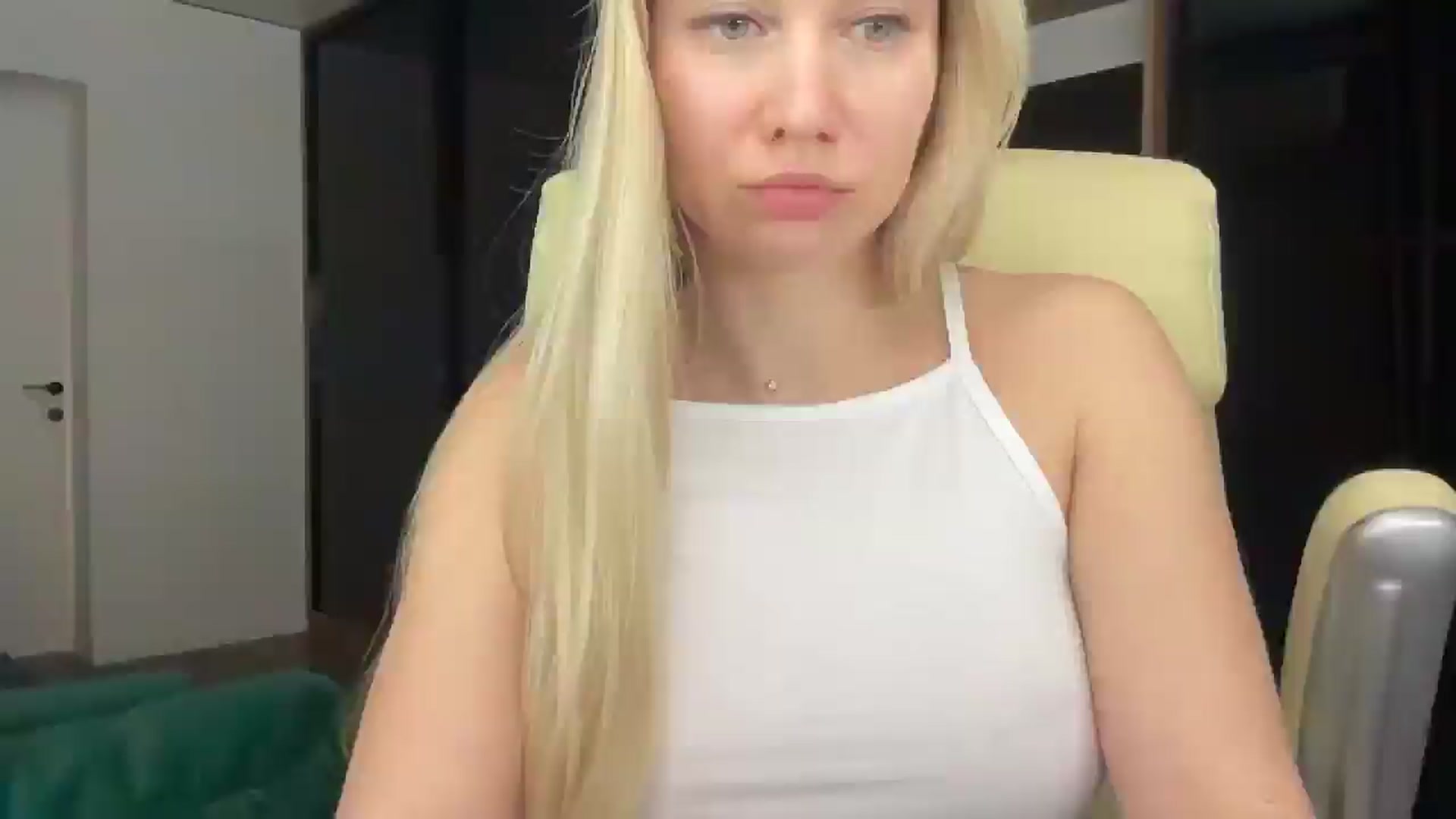 Gallery image thumbnail from Miss_Sylvia's myfreecams stream on, 02/04/2026, 22:24 image 16 of 20